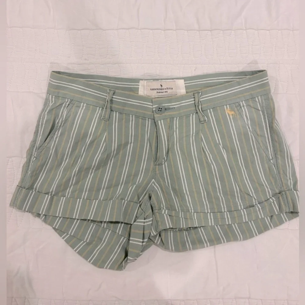 Abercrombie & Fitch shorts